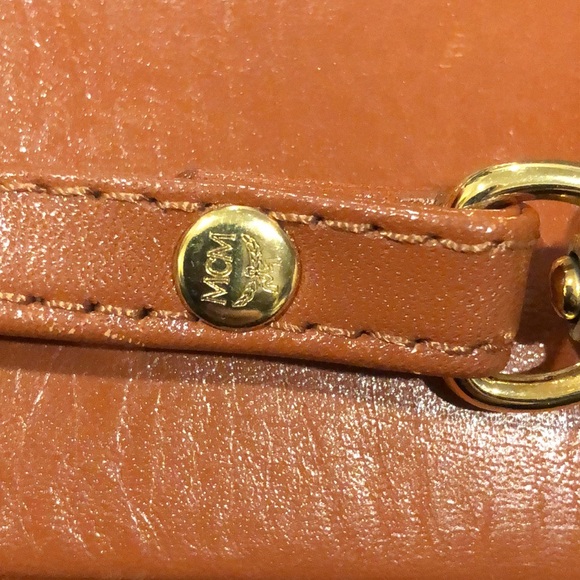 MCM Cognac Vicetos Top Zip Crossbody Bag Interior/ Exterior Slip Pockets Mirror - Picture 9 of 17